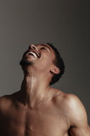 <h1>LOOK GOOD,<br/>FEEL AMAZING</h1>